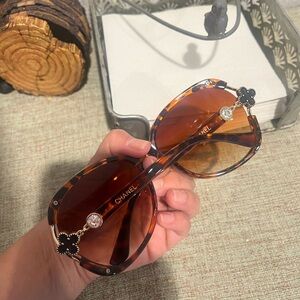 Authentic Chanel glasses large beautiful brown women